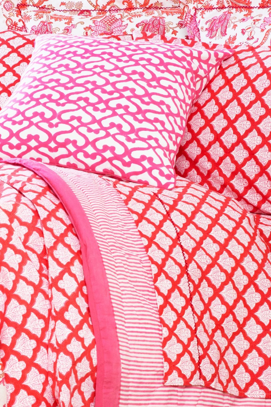 Roller Rabbit Jemina Duvet Cover Red Quilts & Duvets